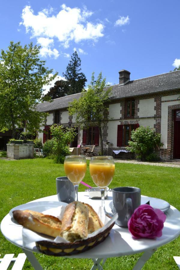 La Grenouillere Hotel Portes  Buitenkant foto