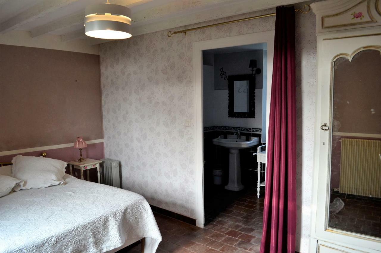La Grenouillere Hotel Portes  Buitenkant foto